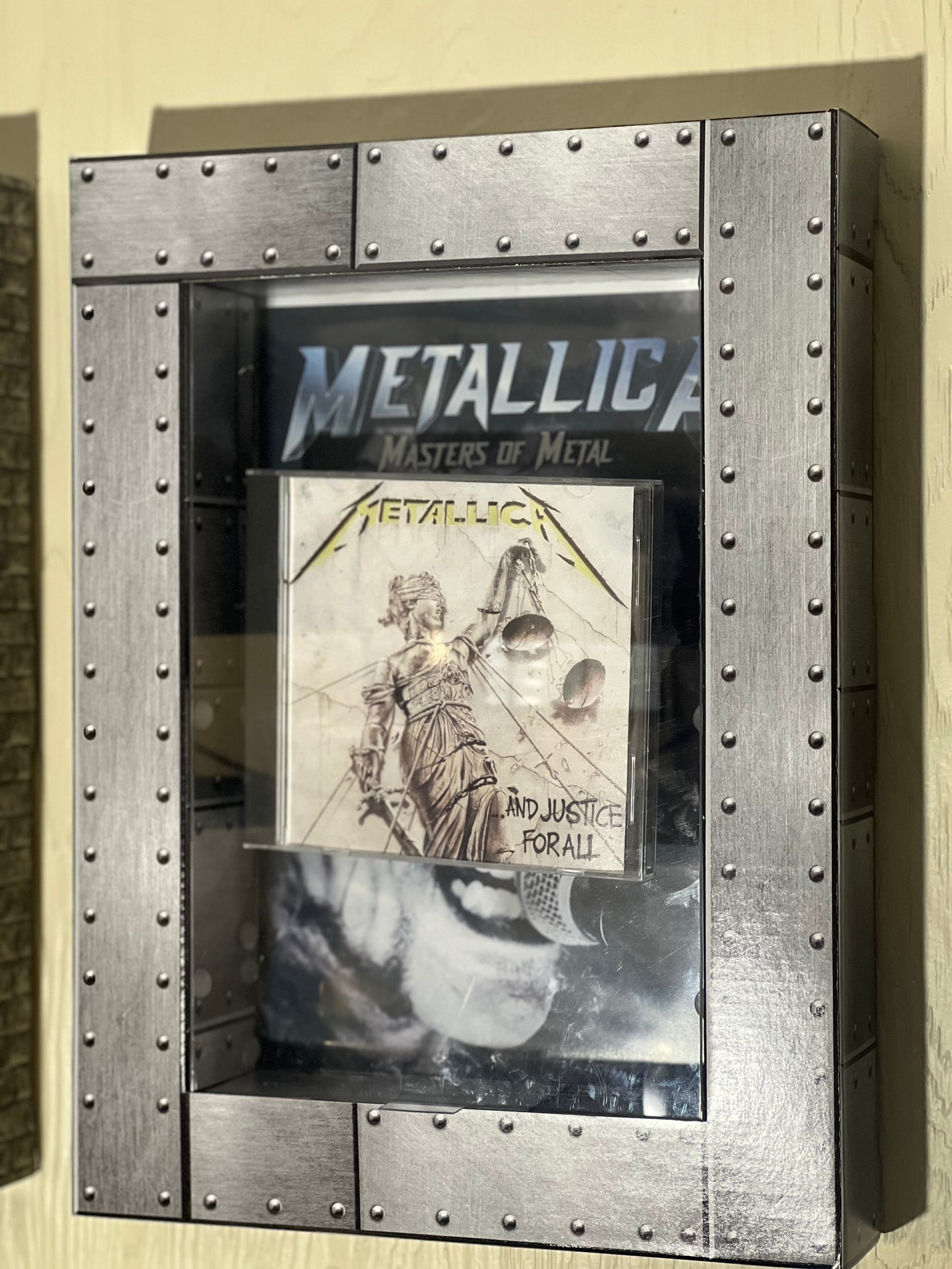 The Protector Kit - Steel Containment