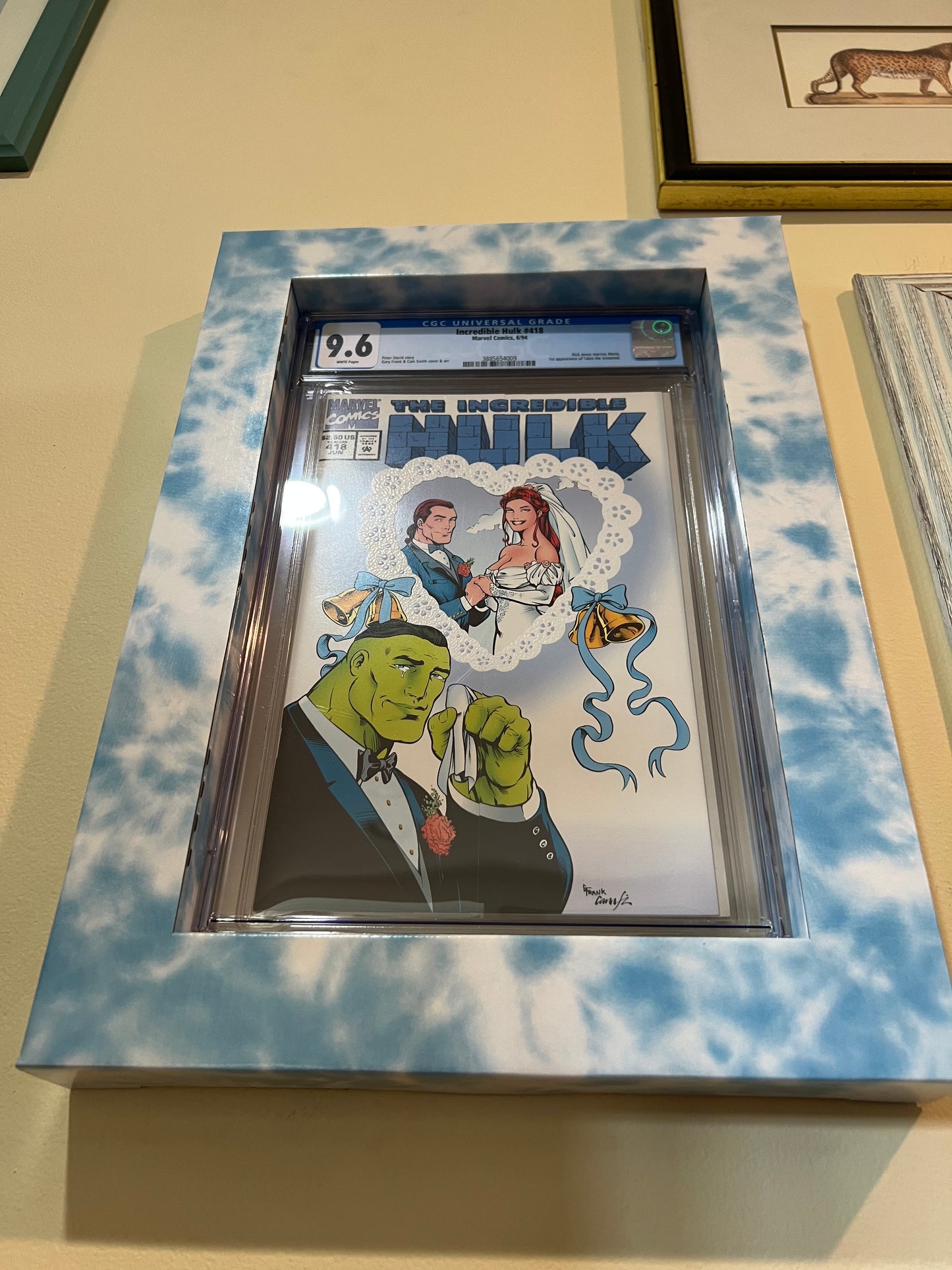 Pre-assembled: Slabbed Comic Shadowbox - Blue and White