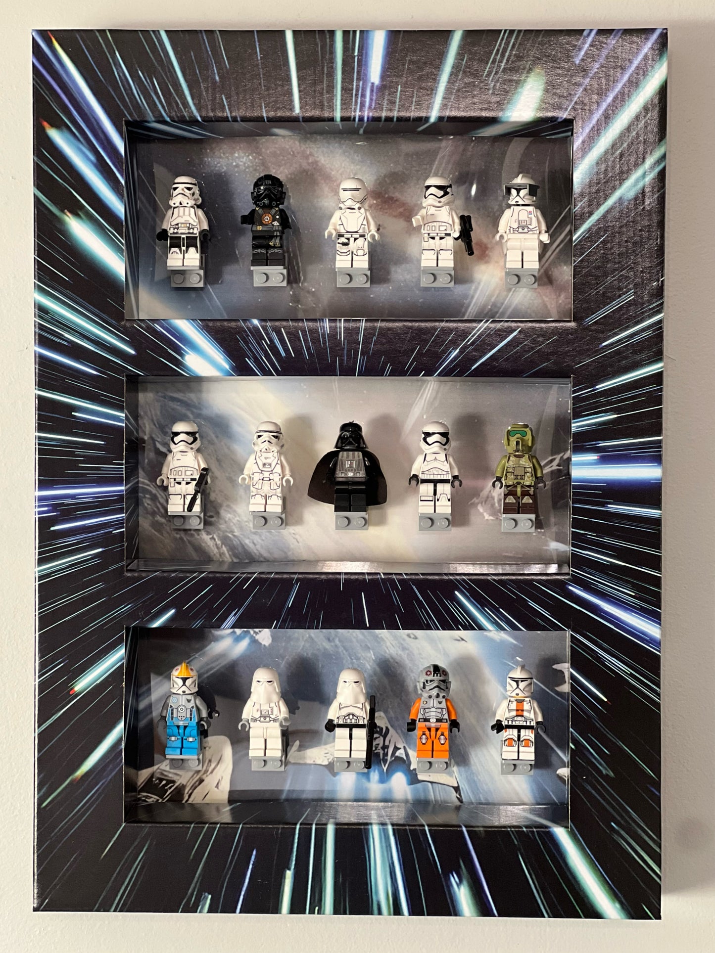 Light Speed Mini-Figure Shelf Display Kit