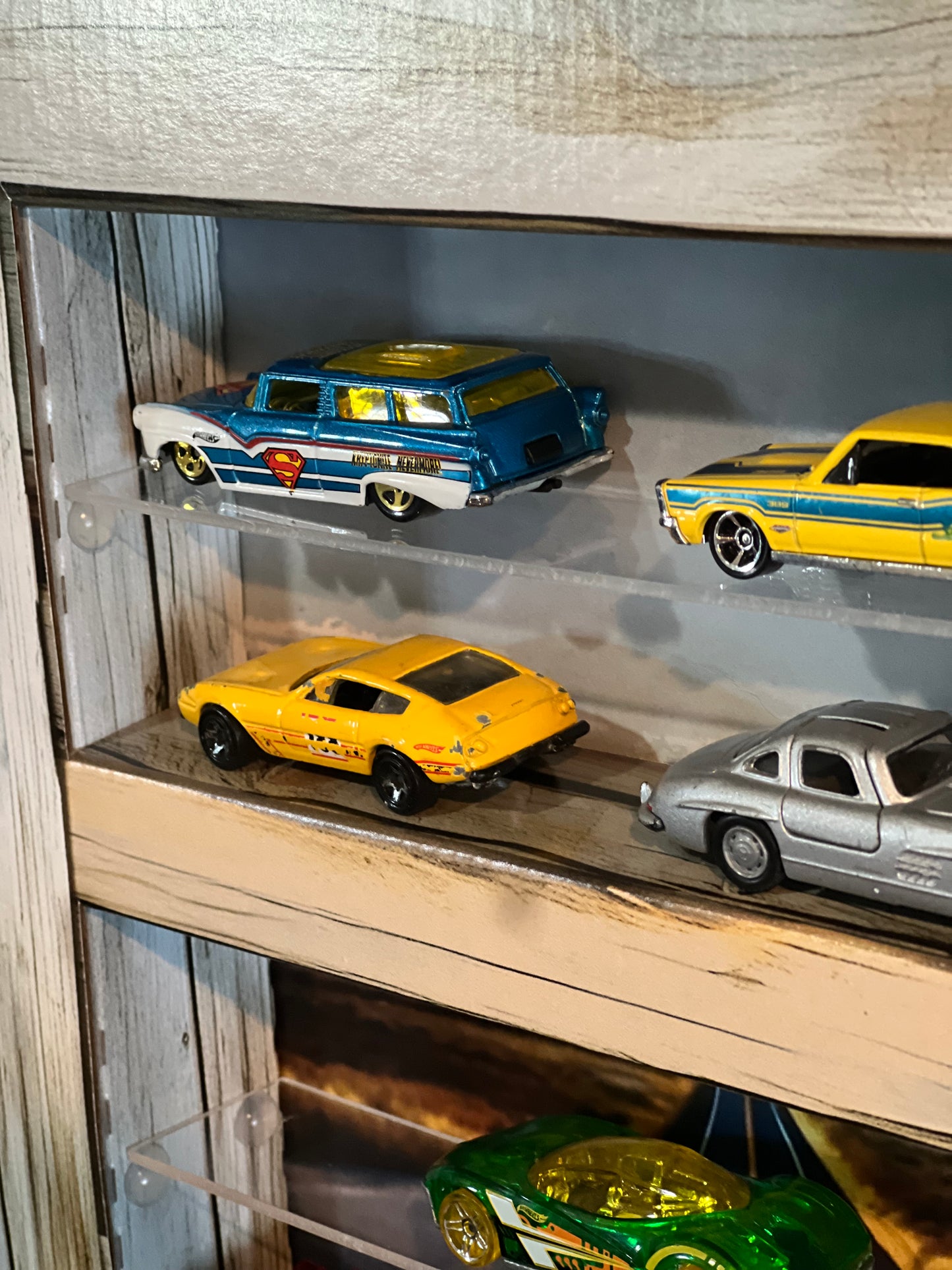 Hotwheels Logo Plaque